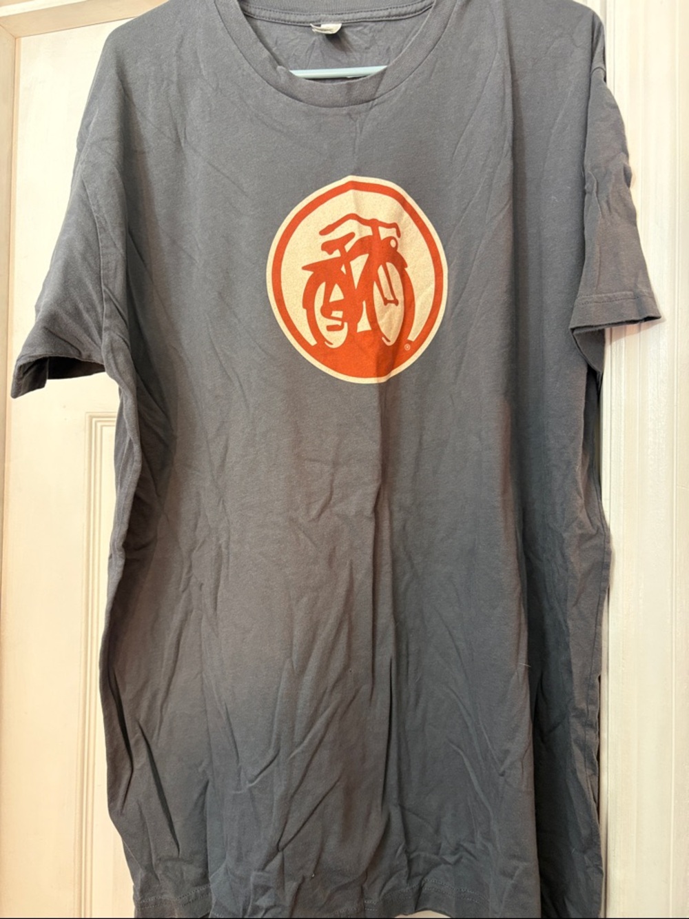 Fat Tire Beer Tee Men's Gray Graphic T-Shirt with Orange Bike Emblem